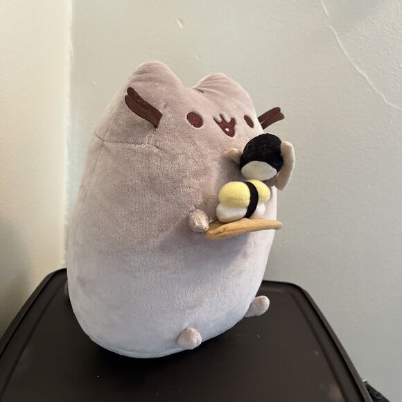 PUSHEEN Sushi Snackable Gund Pusheen Squishy Ultrasoft Plush, 11.5” Tall - Picture 3 of 6